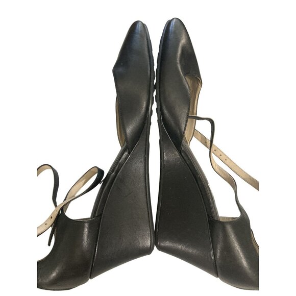 Cole Haan Women Size 9.5 Black Leather Ankle Strap Wedge Rear Zip Heels shoes - Picture 5 of 7